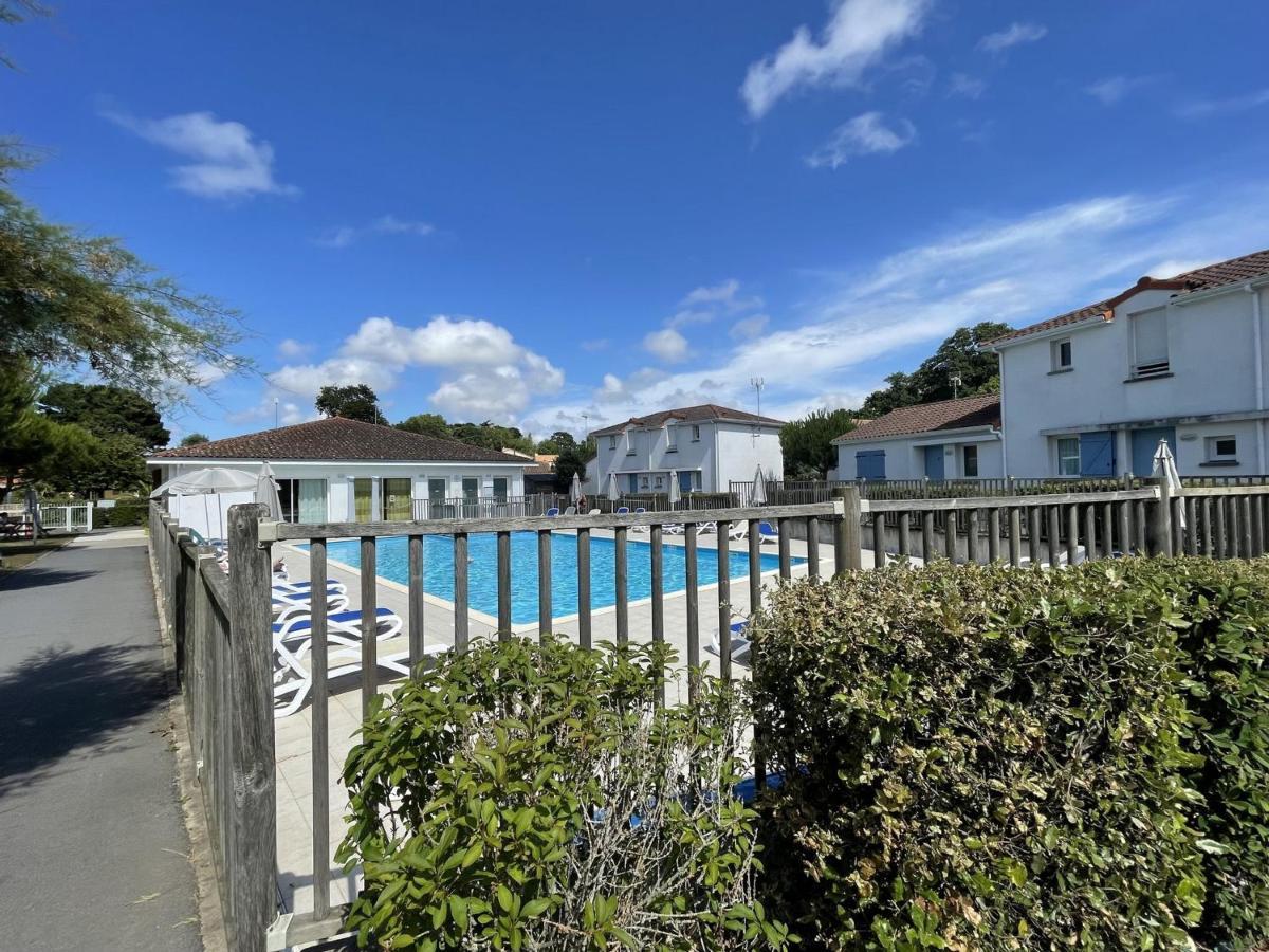 Charmante Maisonnette Avec Piscine, 2 Chambres, Terrasse Privee Et Parking - Saint-Brevin-Les-Pins - Fr-1-364-118 Екстериор снимка